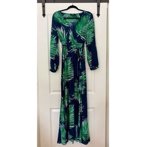 Palm Dress by Aakaa, size M